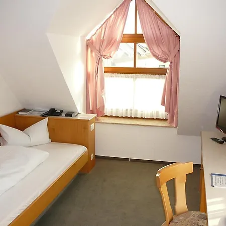 Pensjonat Garni Schmid Neu-Ulm